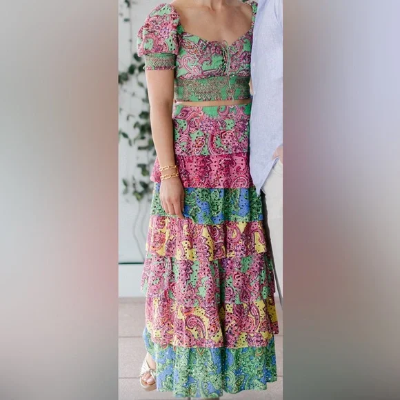 Alice and Olivia Crawford lace up smocked top and Jia ruffled tiered skirt - Picture 4 of 11